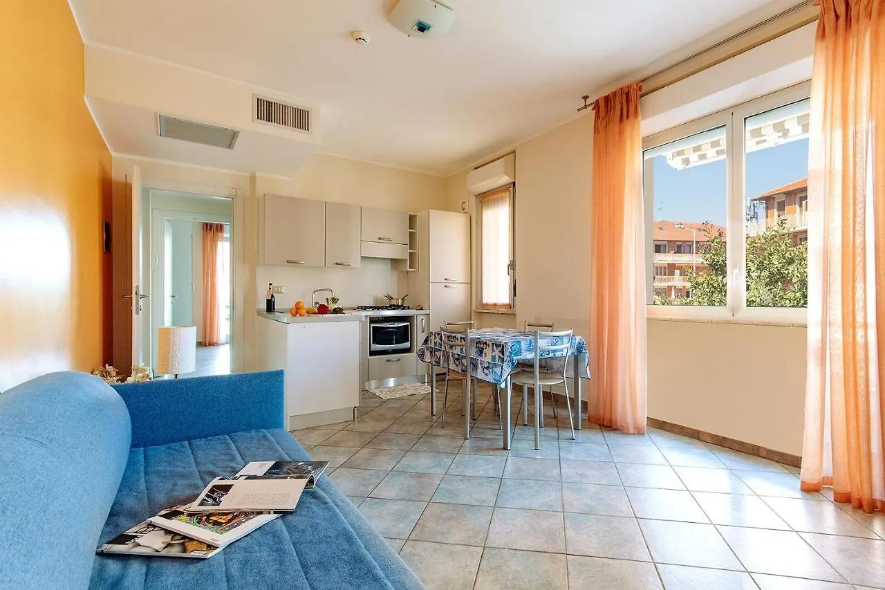 Residence Greco San Bartolomeo Al Mare 3*,