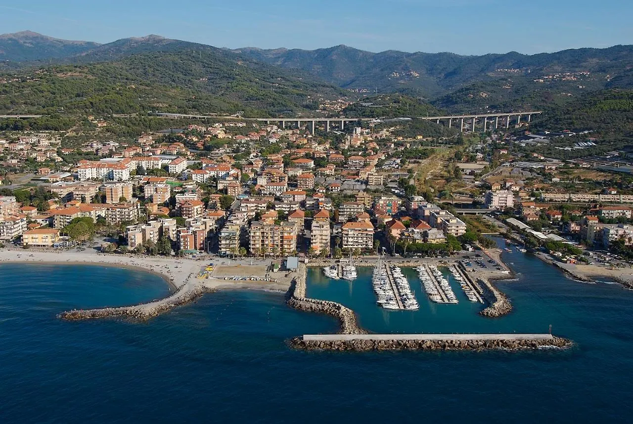Residence Greco San Bartolomeo Al Mare