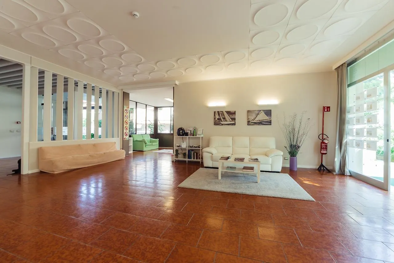 Residence Greco San Bartolomeo Al Mare 3*,