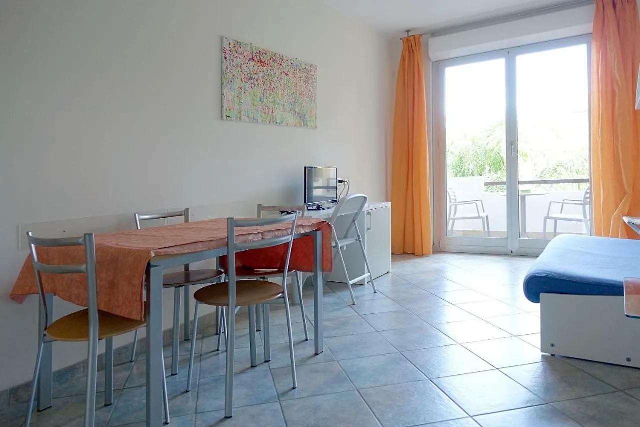Residence Greco San Bartolomeo Al Mare Aparthotel