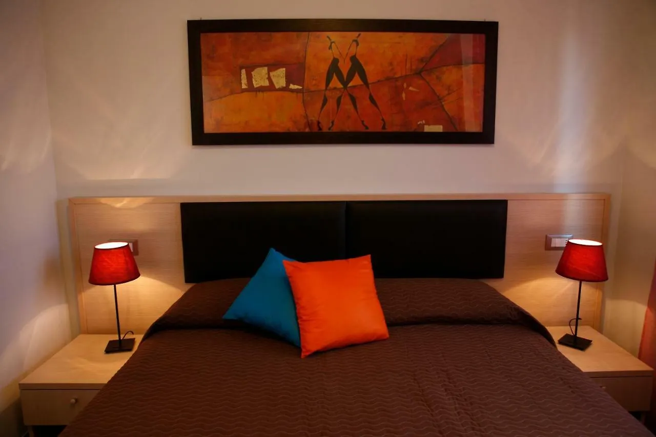 Residence Greco San Bartolomeo Al Mare 3*,